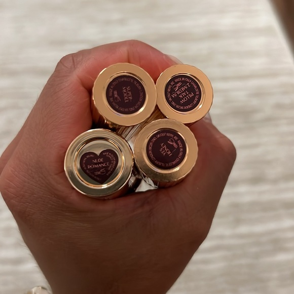 LIKE NEW Charlotte tilbury lipsticks - Picture 2 of 9